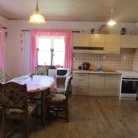 Rekreacni Dum V Brdech Pod Svatou Annou Villa Ohrazenice  Buitenkant foto